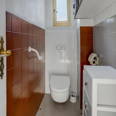 Appartement D'Une Chambre Avec Balcon Amenage Et Wifi A Antibes A 1 Km De La Plage * Antibes